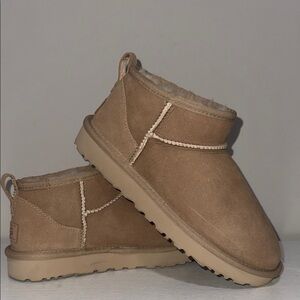 UGG Women's Classic Ultra Mini Boots